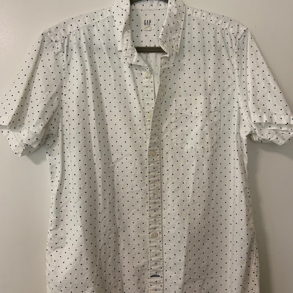 Gap Polka Dot Button Down Short Sleeve Shirt - Picture 1 of 1